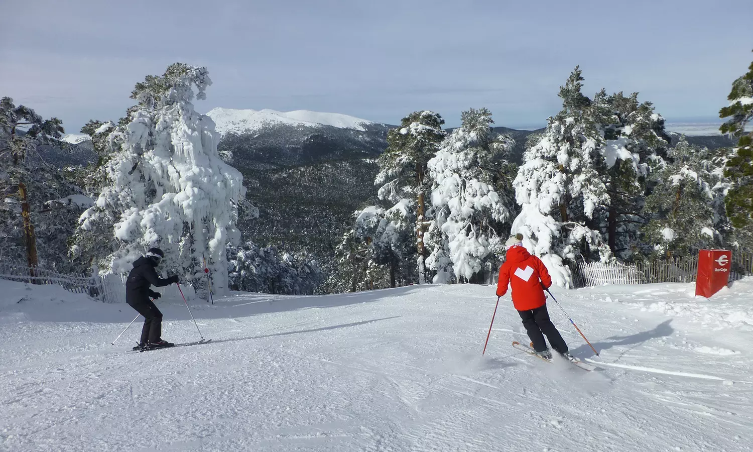 Forfait de Esquí con Alquiler Opcional en Puerto Navacerrada