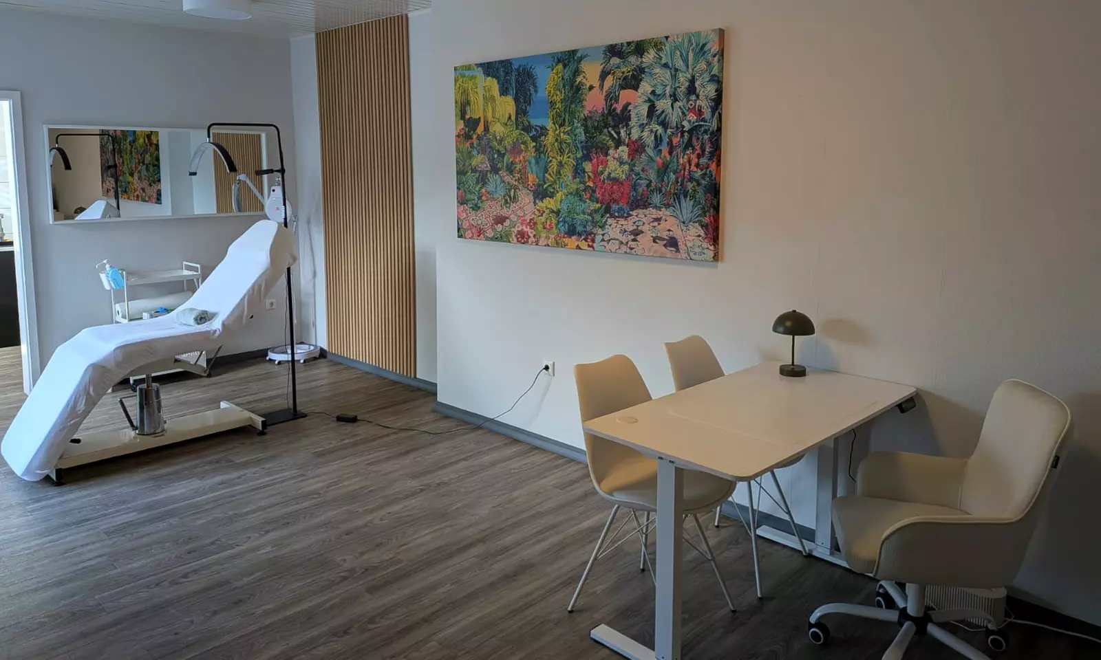 Lippenunterspritzung oder Faltenbehandlung mit Hyaluron für 1 Person