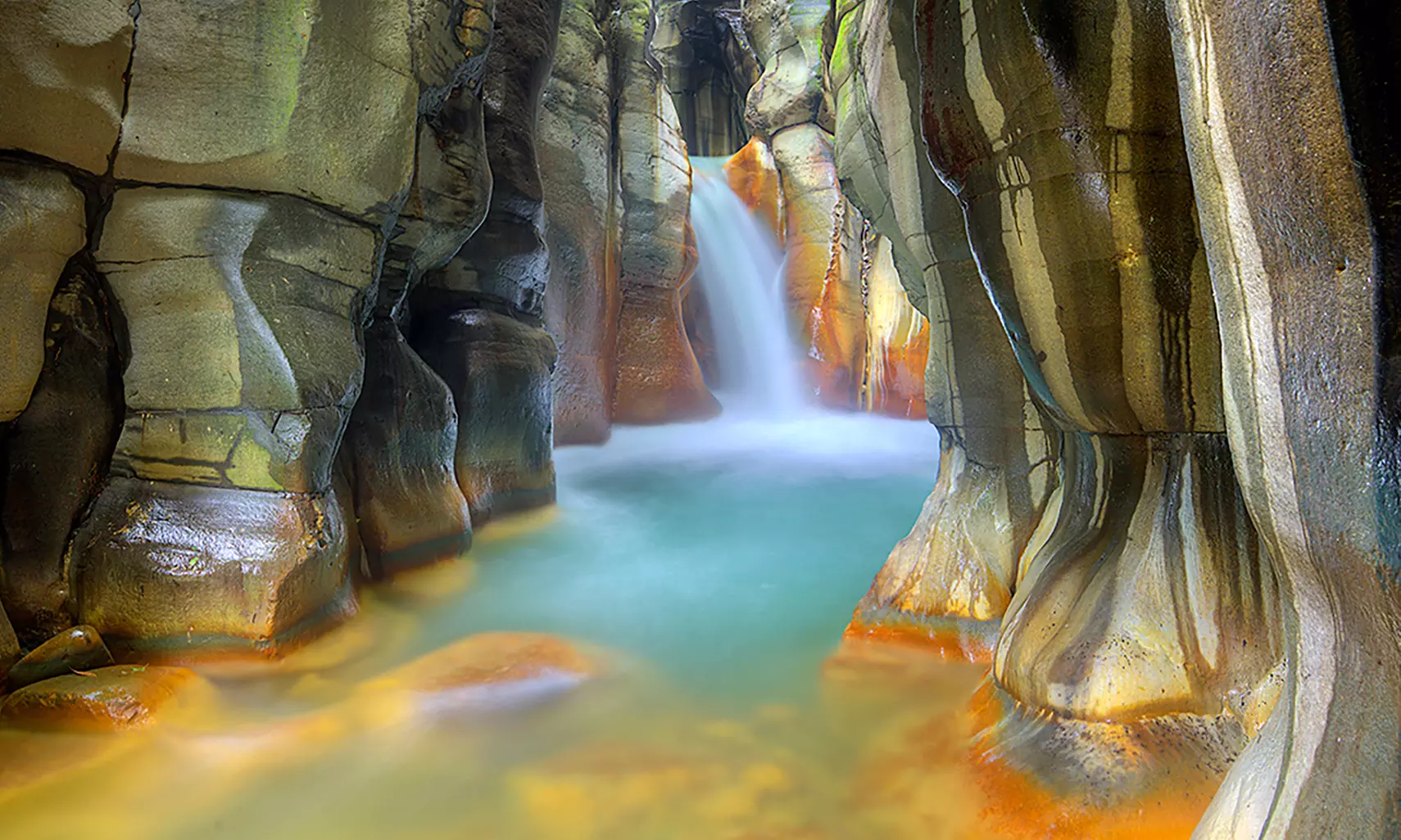 Member-Only Deal: Blue River Resort & Hot Springs