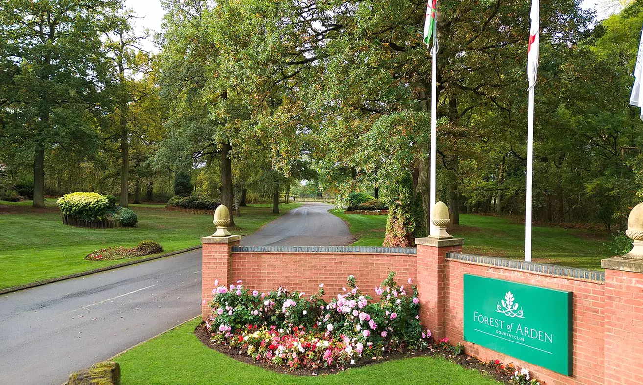 Warwickshire: Spa Stay with Breakfast, Dinner & Treatments