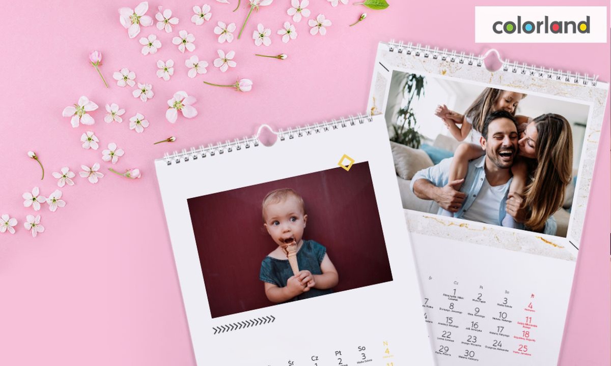Personalizowane kalendarze biurkowe i ścienne z własnymi zdjęciami