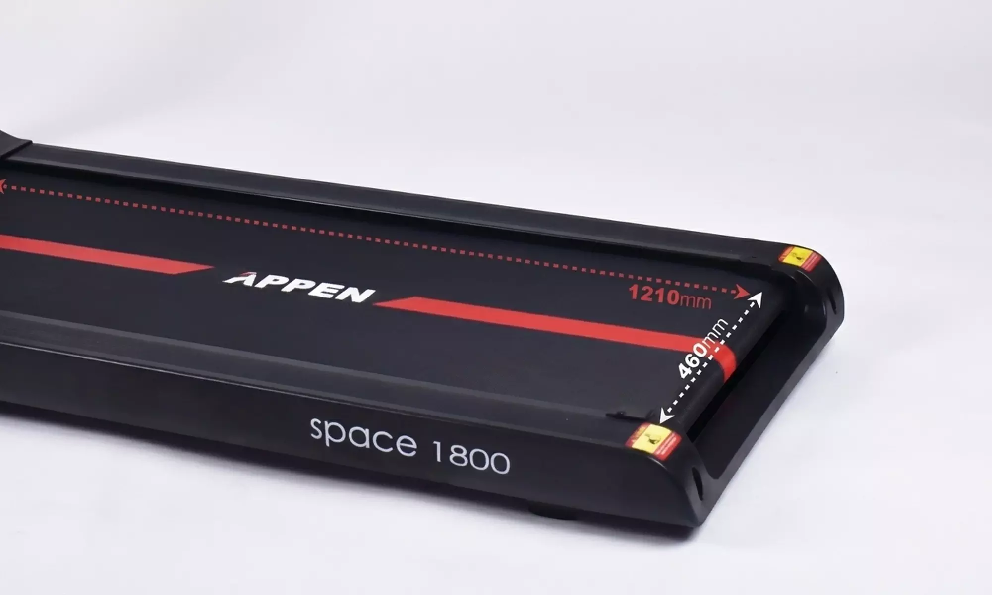 Cinta de correr eléctrica Space con motor de 1800 W y pantalla táctil