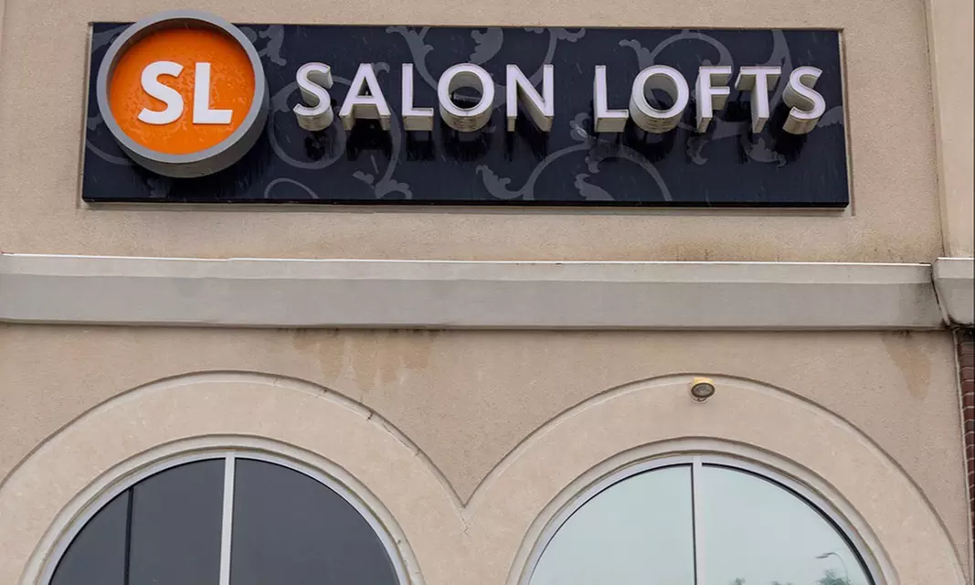 Relaxing 90-Minute Swedish or Deep Tissue Massages and More