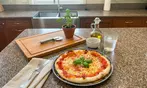 Festin italien au bord de l'eau à La Vita Attiva