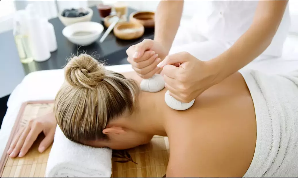 Jusqu'à 46% de remise sur Massage - Personnalisé chez Centre de santé naturelle Gerard Ohayon