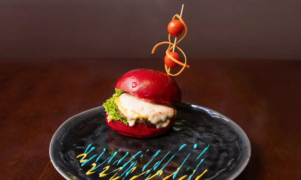 1 oder 2x Burger nach Wahl oder Traditional Chicken Wings inkl. Fries