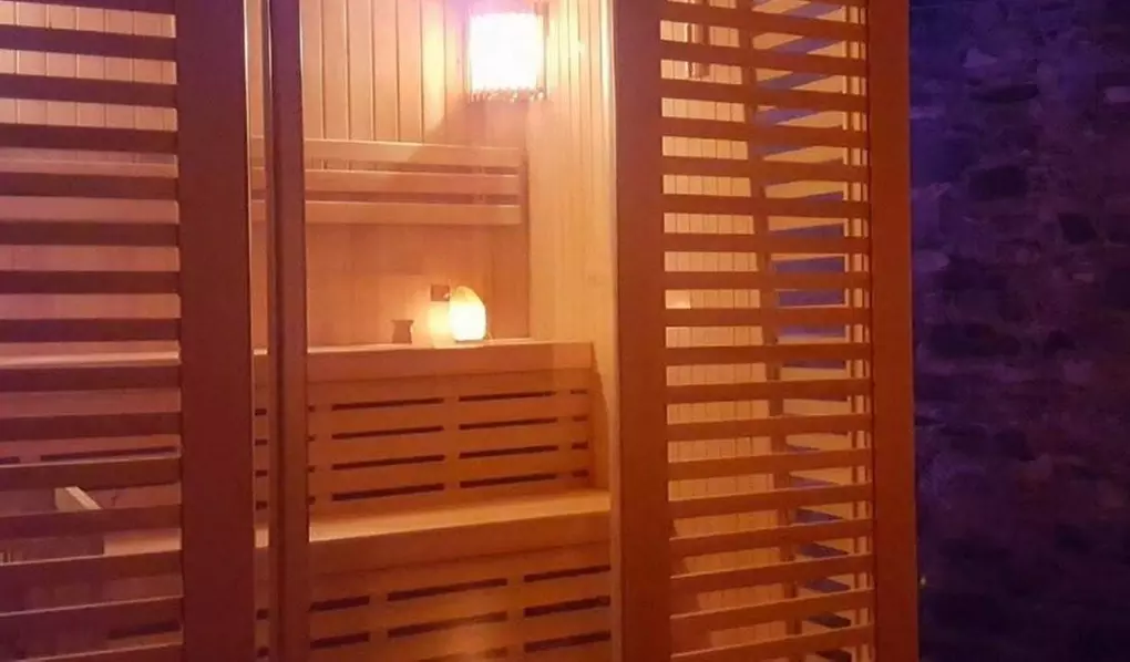 Percorso Spa di coppia ad uso esclusivo con aperispa e massaggio