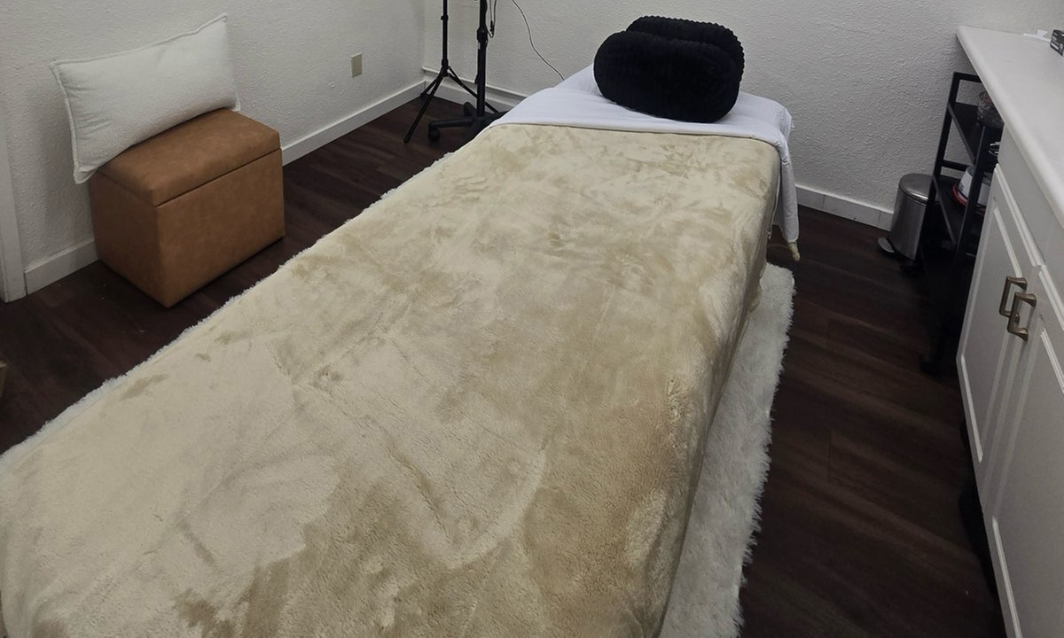 Eyebrows Wax & Lamination with Optional Uplifting Facial & Lash Lift