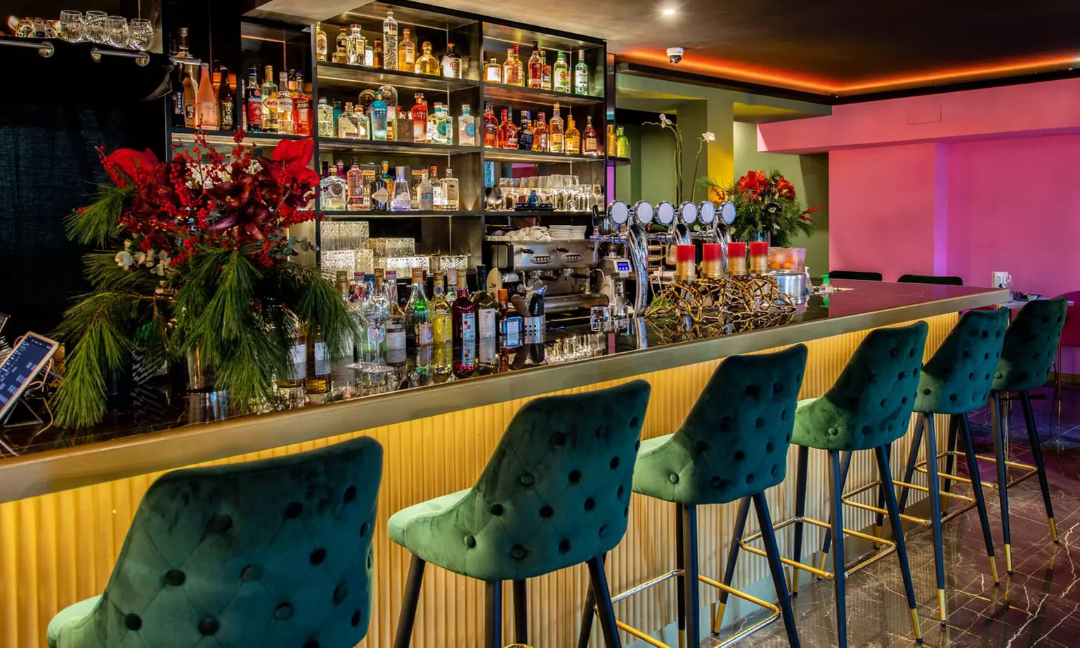 Wertgutschein über 50 / 150 € auf die gesamte Speise- & Getränkekarte