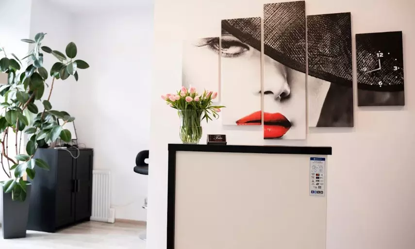 Mezoterapia mikroigłowa – dermapen na twarz, szyję i dekolt