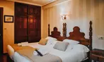 Santillana del Mar: 1 o 2 noches con desayuno, spa y entrada a museo