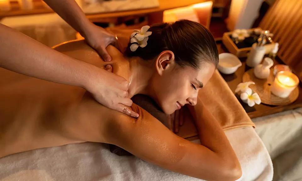 Masaje de técnica y duración a elegir para 1 persona