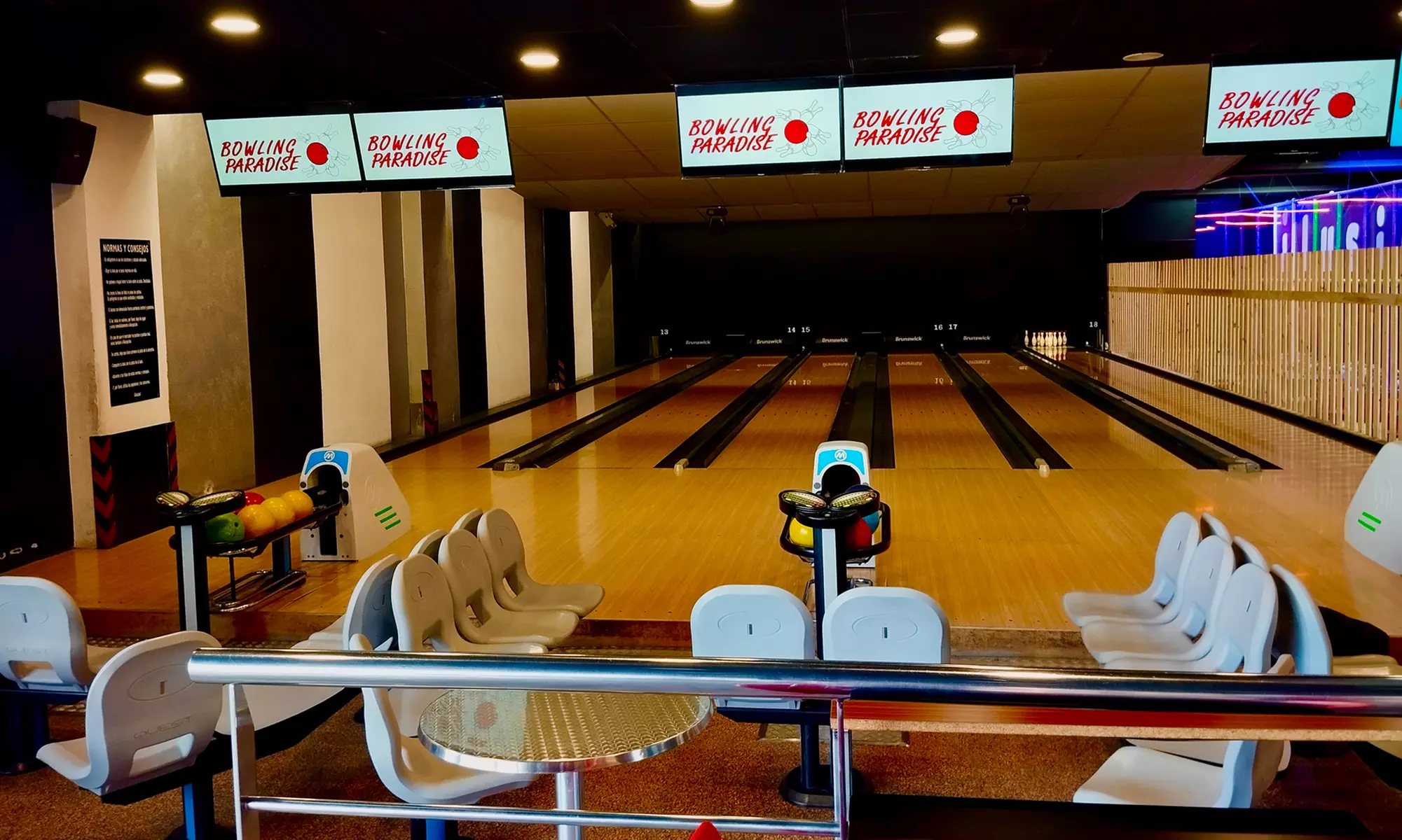 2 o 3 partidas de bolos con todo incluido: ¡zapatos, snack y bebida!