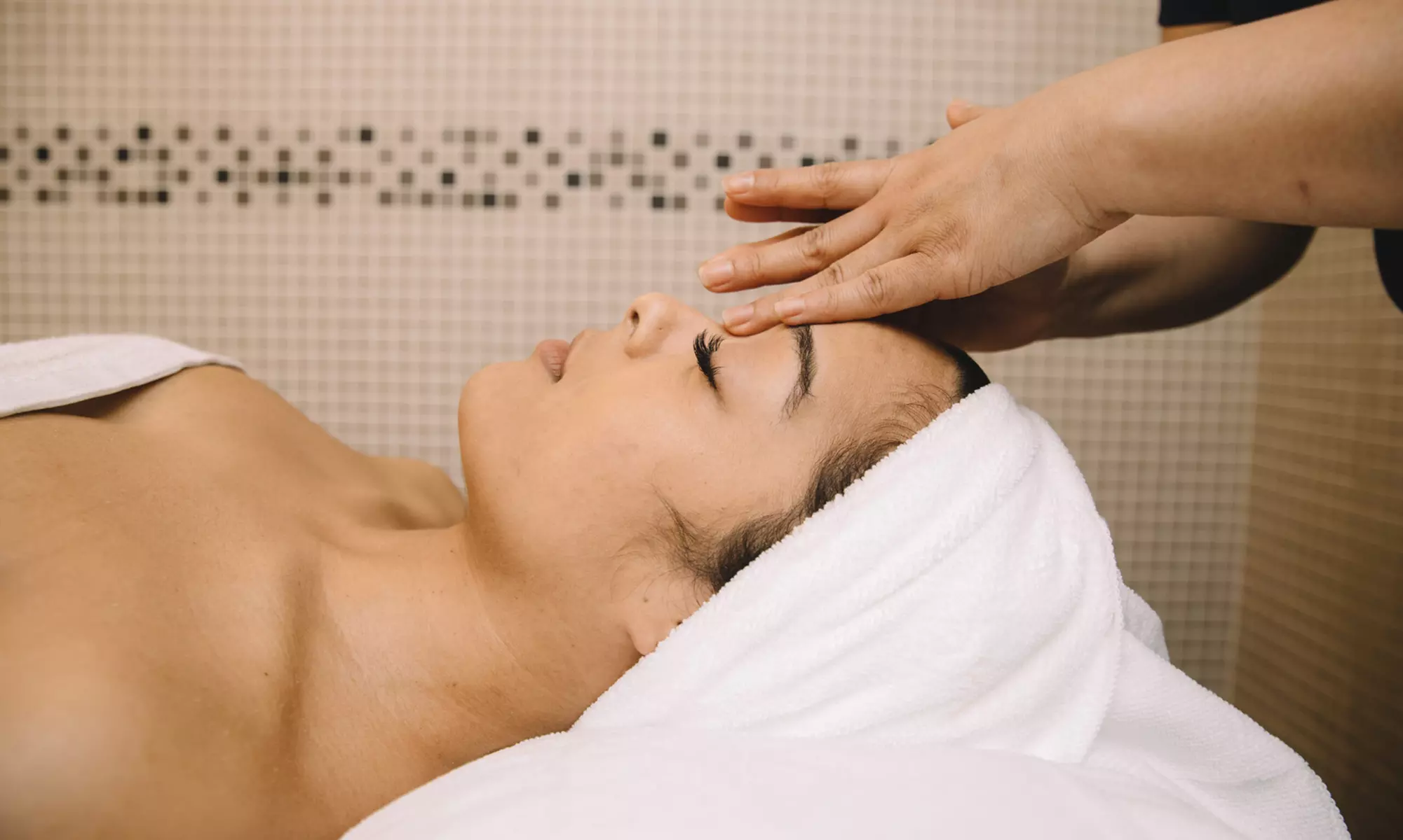 Relax & Rejuvenate: Save on 90 or 120-Minute Spa Packages at Varda Spa (Up to 38% Off)