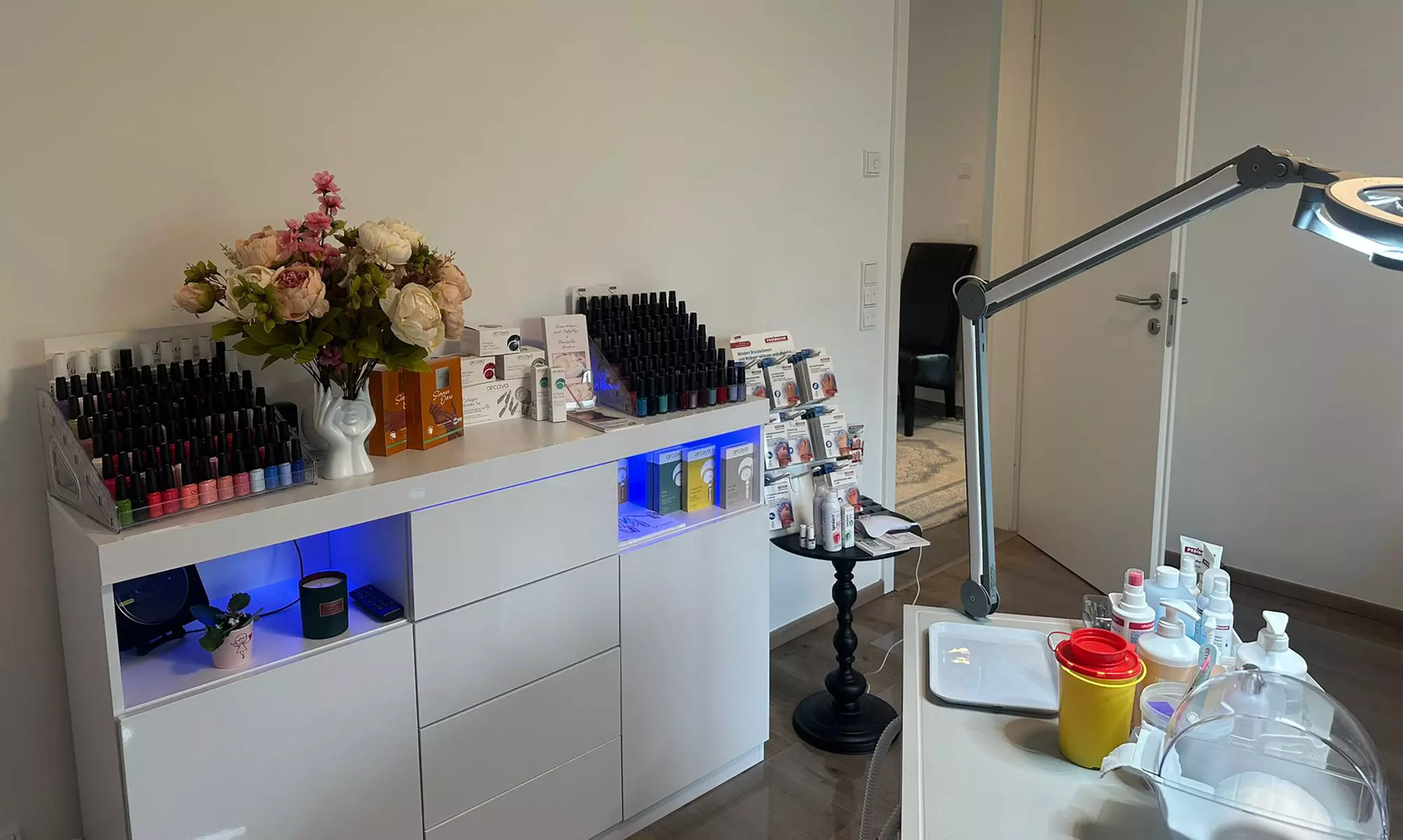 Gesichtsbehandlung: Klassisch | Mikrodermabrasion | Microneedling