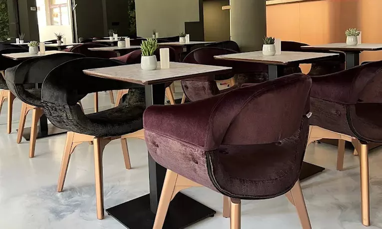 Burger nach Wahl inkl. Pommes & Softdrink für 1, 2 oder 4 Personen