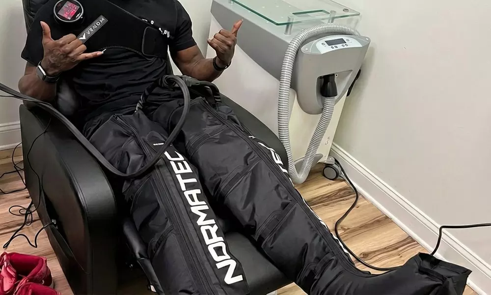 1 or 5 30 Minute Sauna or Compression Therapy or Cryotherapy Sessions