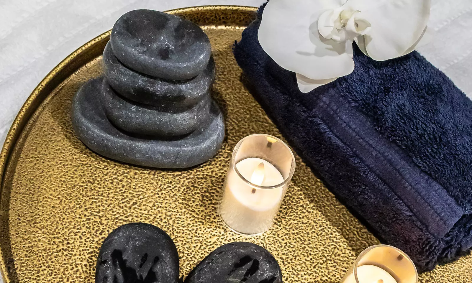 Relaxing 90-Minute Swedish or Deep Tissue Massages and More