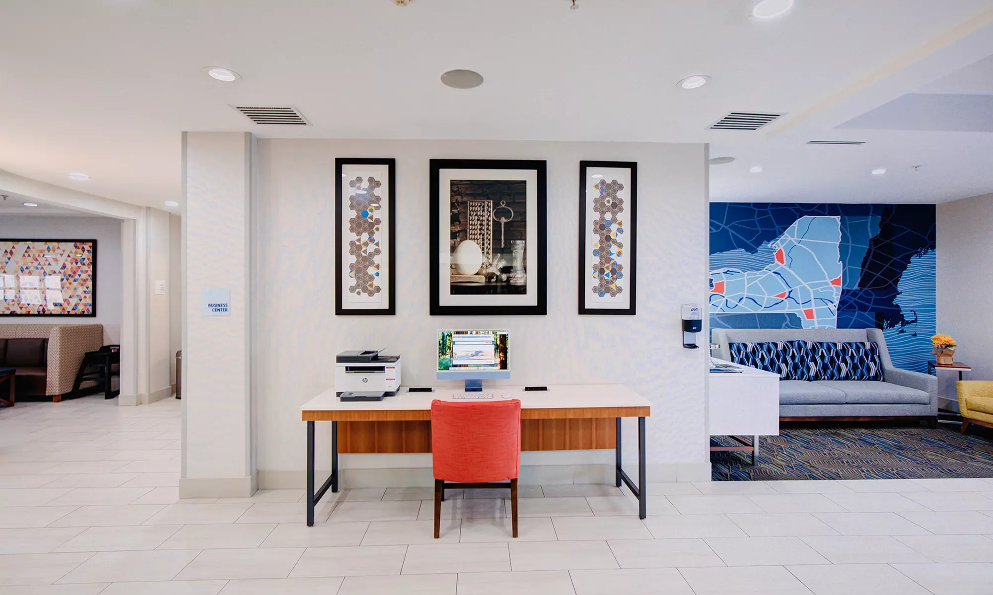 Stay at Holiday Inn Express & Suites Chester–Monroe–Goshen, NY