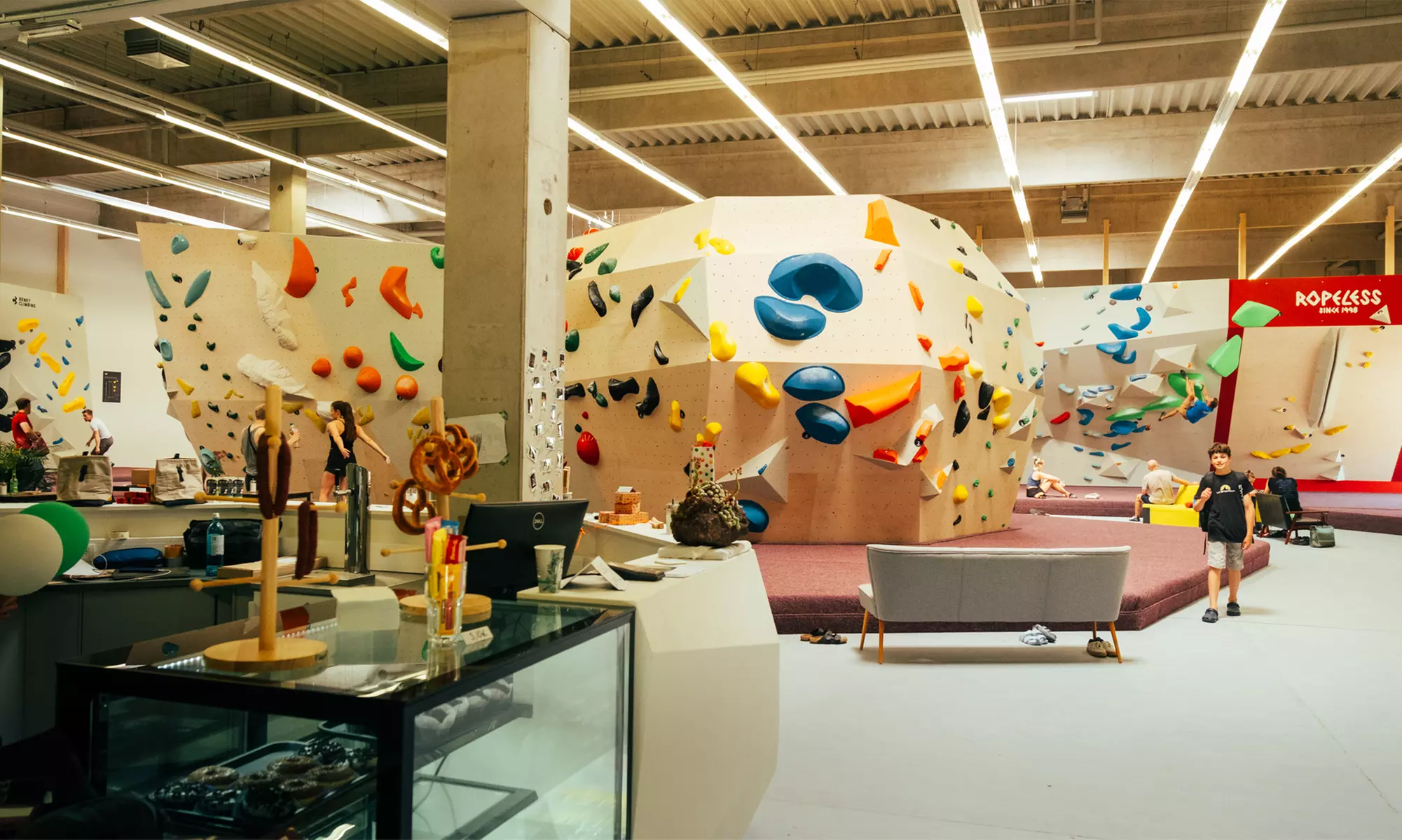 Tageskarte Bouldern Indoor für 1, 2 oder 4 Personen