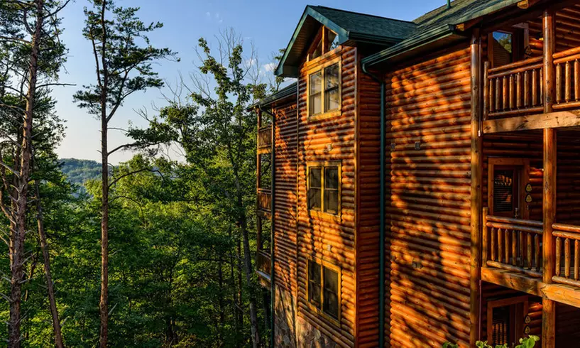 Resort With Attractions Near Great Smoky Mountains National Park