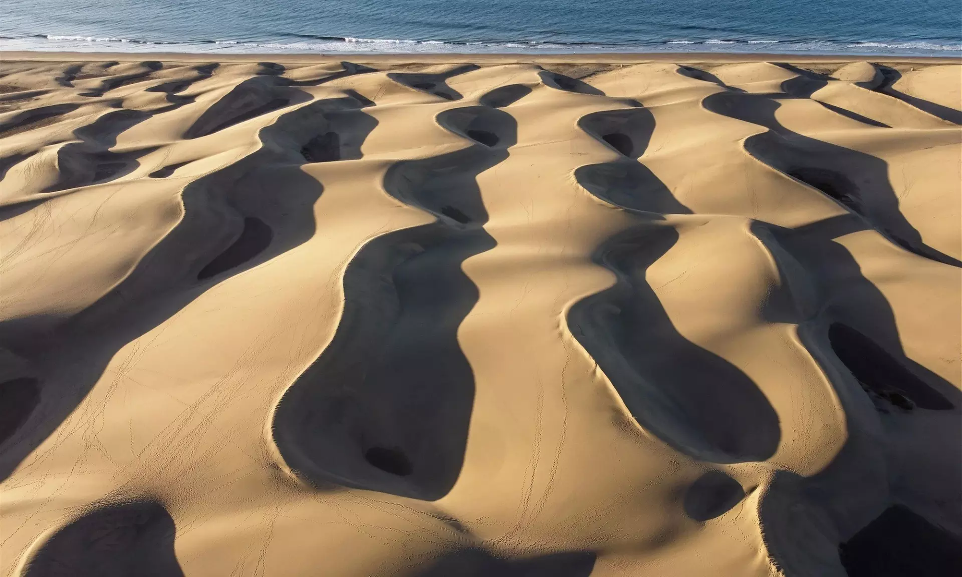 ✈ 8-Day Gran Canaria Road Trip: Atlantic Tropics - w/ Air, Stay & Car