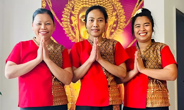 60 Min. Thai-, Aromaöl- oder Hot-Stone-Massage für 1 Person