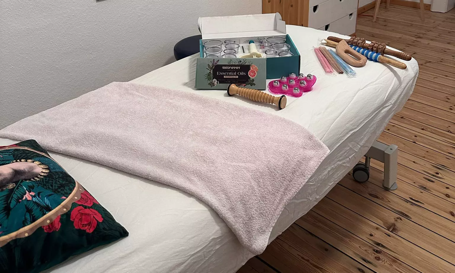60 Min. Maderotherapie, Hot-Stone- oder Anti-Cellulite-Massage