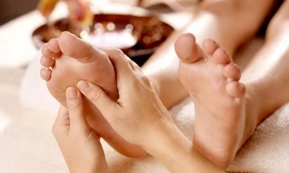 1 sesión de reflexología podal y masaje drenante de piernas para 1