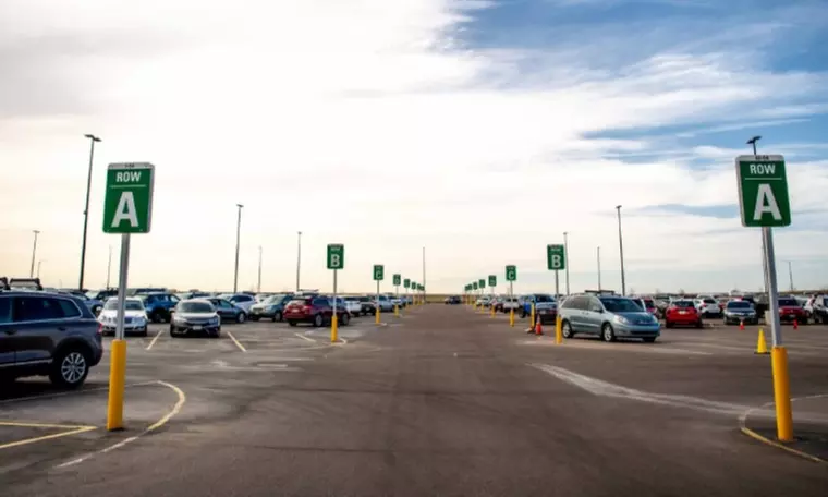 Convenient Airport Parking at DIA from $9.99 per day