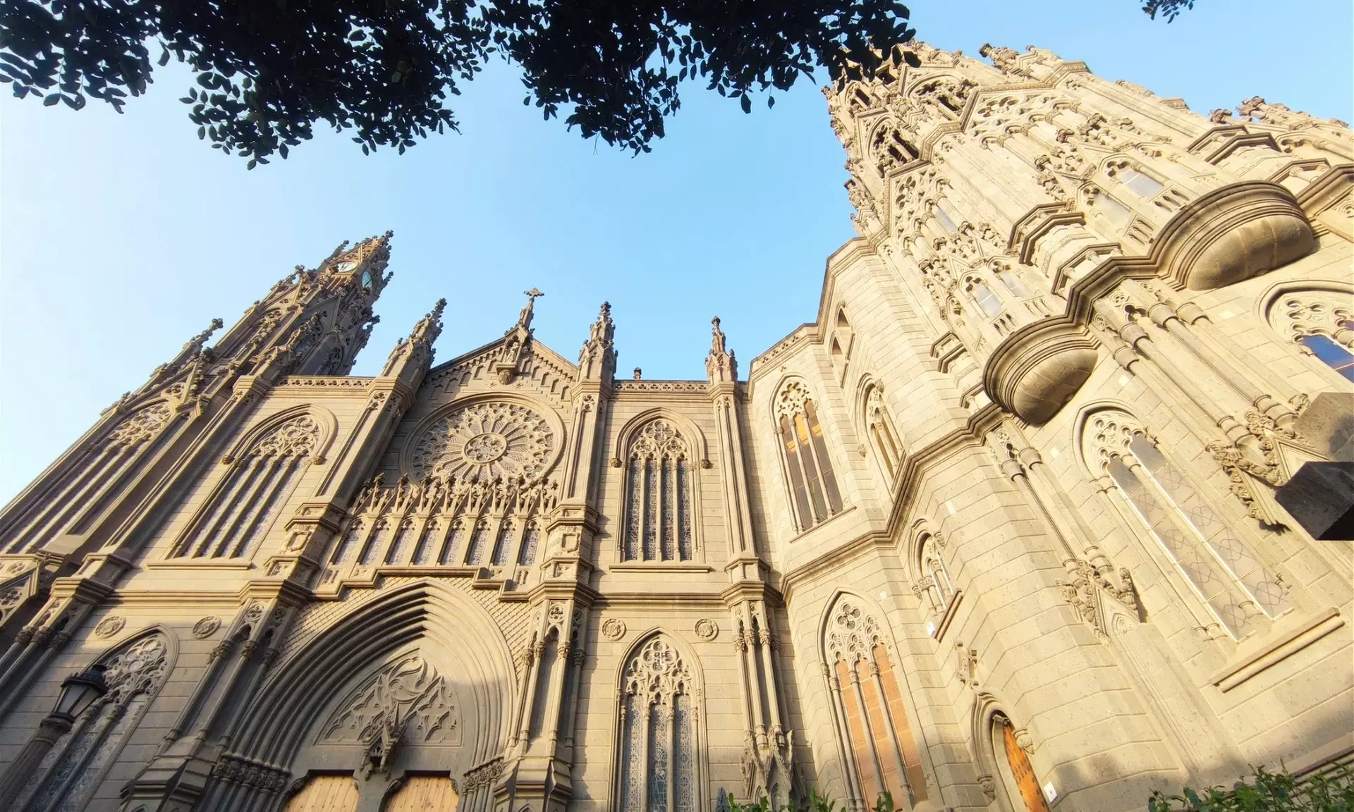 ✈ 8-Day Gran Canaria Road Trip: Atlantic Tropics - w/ Air, Stay & Car