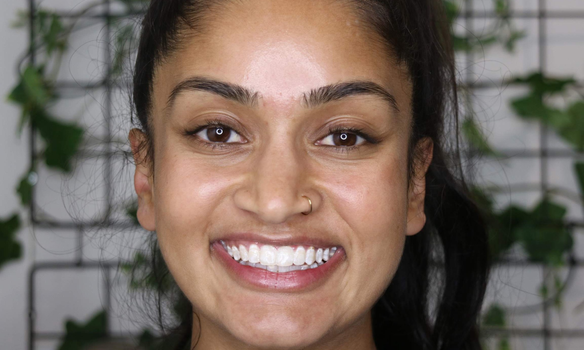 Premium 60-Minute Teeth Whitening (Minimum 8 Shades Lighter)