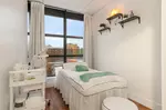Relax with a 60 or 90-Min Body & Foot Combo Massage For Solo or Couple