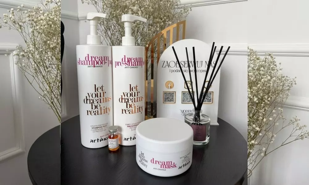 Keratynowa odbudowa włosów lub oczyszczanie skóry głowy