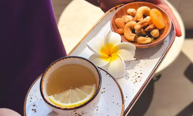 Enjoy 60 or 90-Min Classic Spa Treatment by Expert Therapists