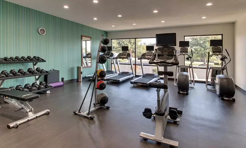 Stay at Holiday Inn Express Fishkill–Mid Hudson Valley, NY