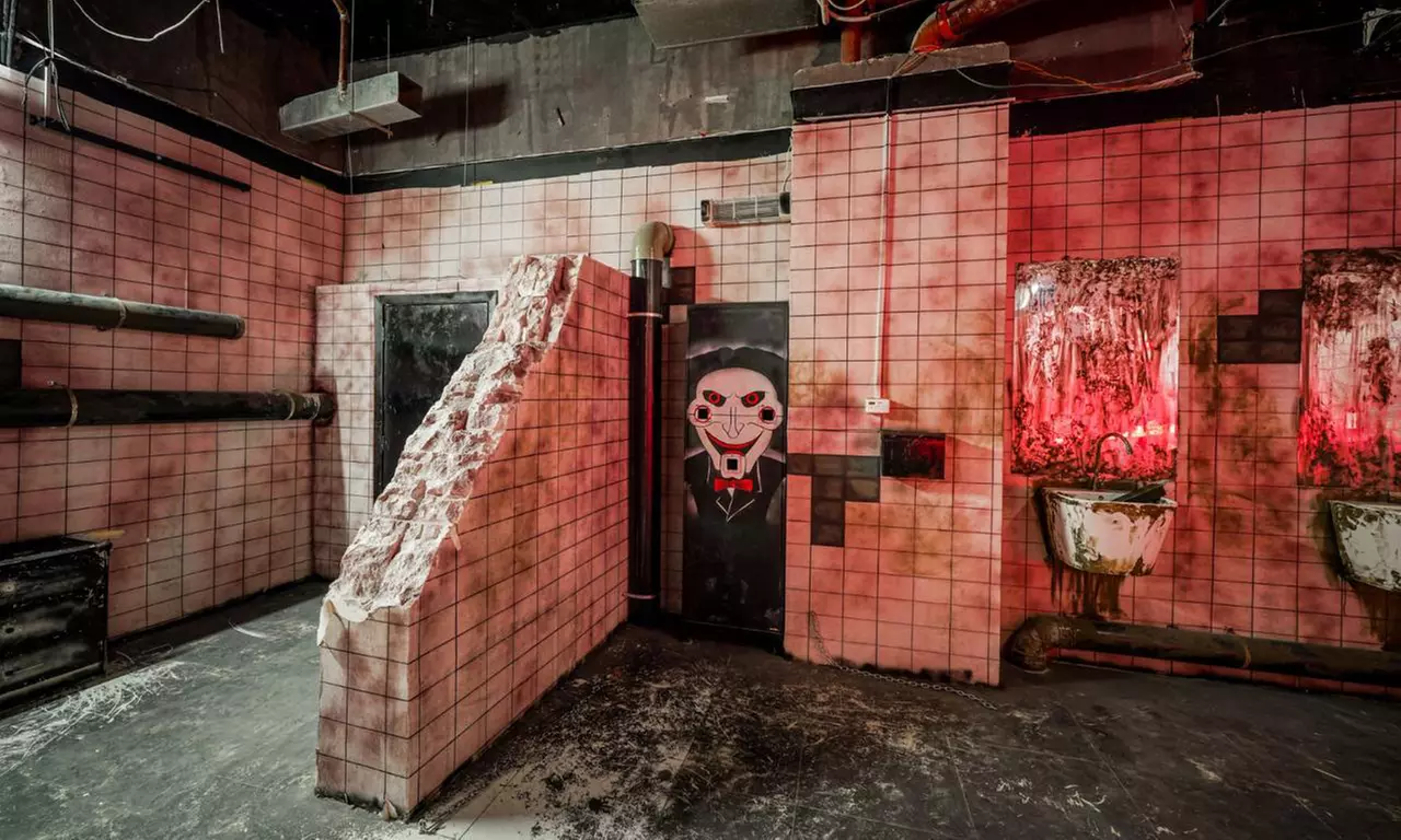 Experience the ultimate thrill: Dungeon or Torture Escape Rooms