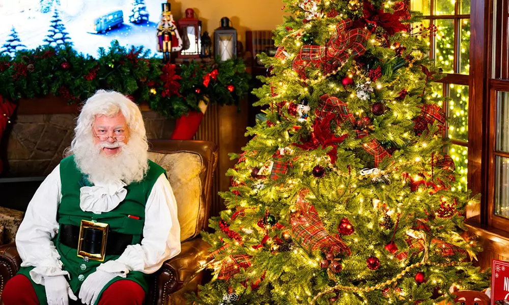 Explore Anytime Admission to Frostival for Ages 4–11 or Ages 12+