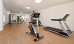 Día de piscina y buffet en Marbella para 1 o 2 personas