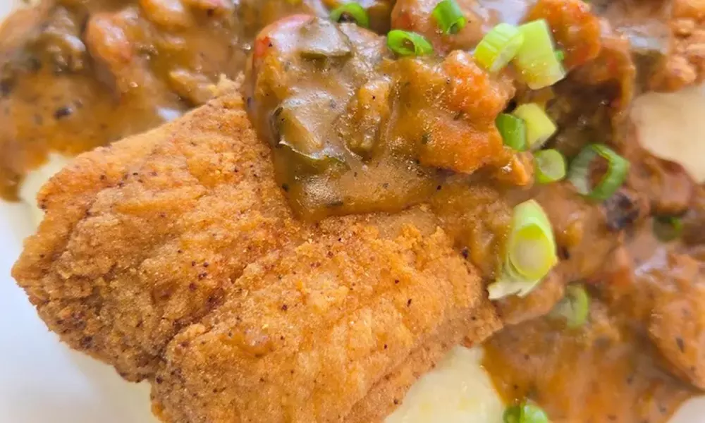 New Orleans Flavors: Po'Boys, Beignets, Cocktails, & Boozy Brunches