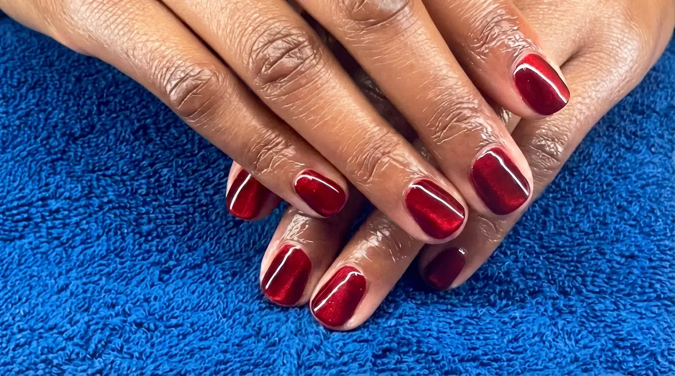 Manicure: Polished Essential Natural or Long-wearing/Single Color Gel