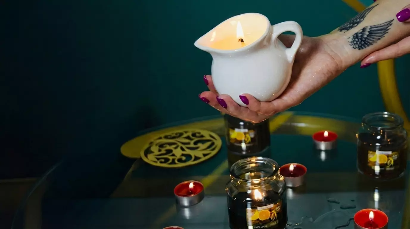 Masaże solo lub dla dwojga: ciepłą świecą, klasyczny i więcej