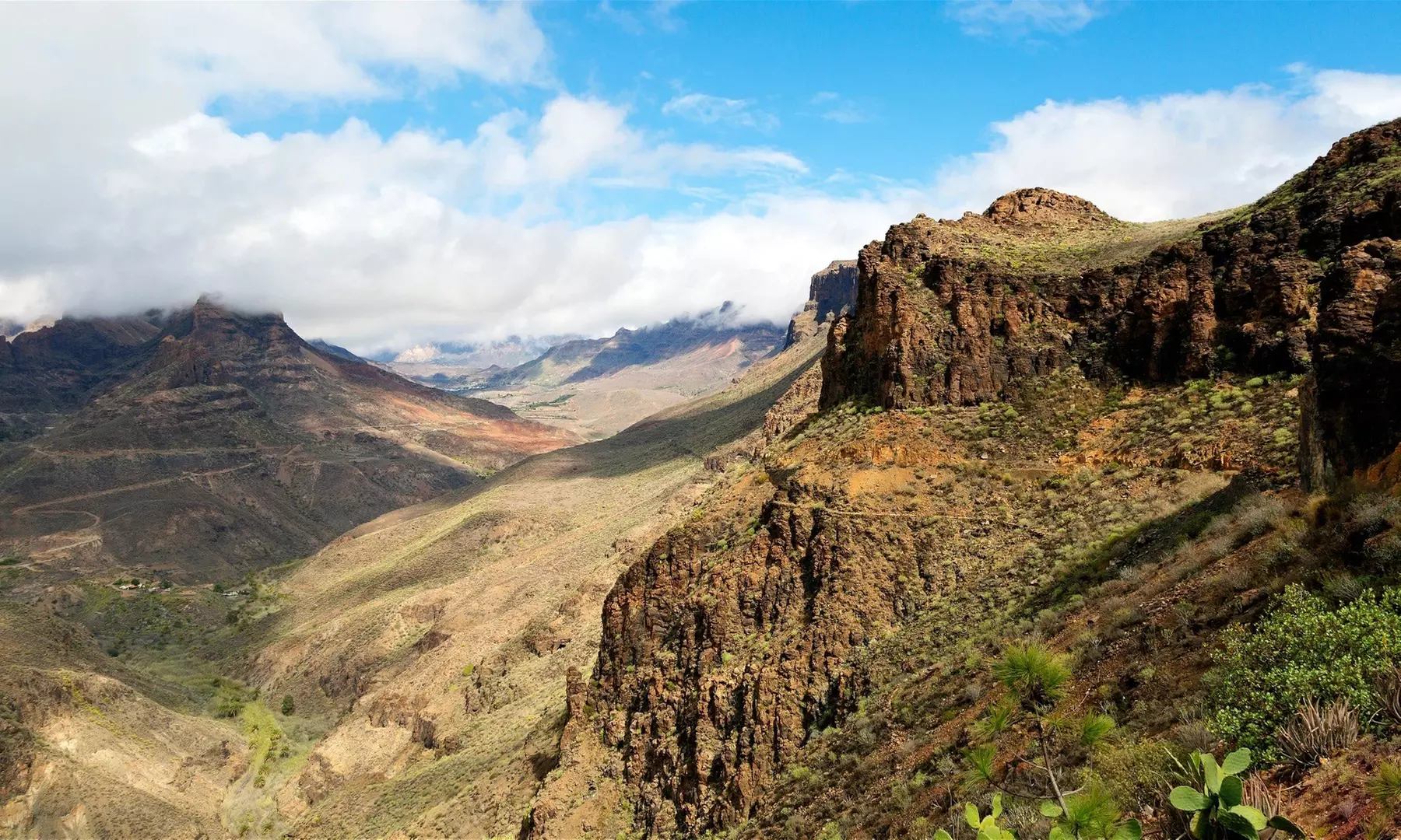 ✈ 8-Day Gran Canaria Road Trip: Atlantic Tropics - w/ Air, Stay & Car