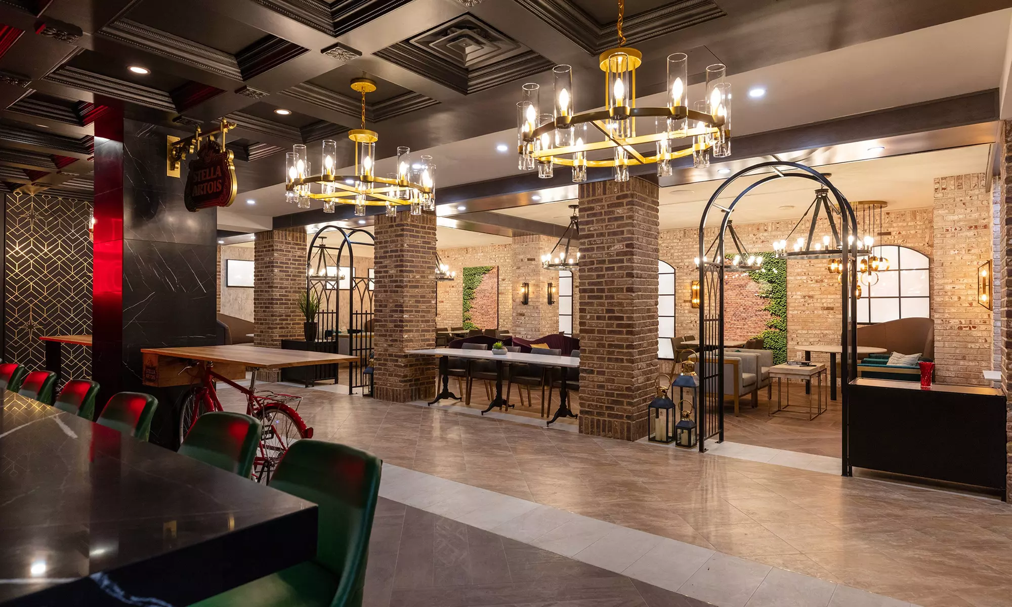 Midtown Manhattan hotel near Grand Central w/ Grab and Go credit