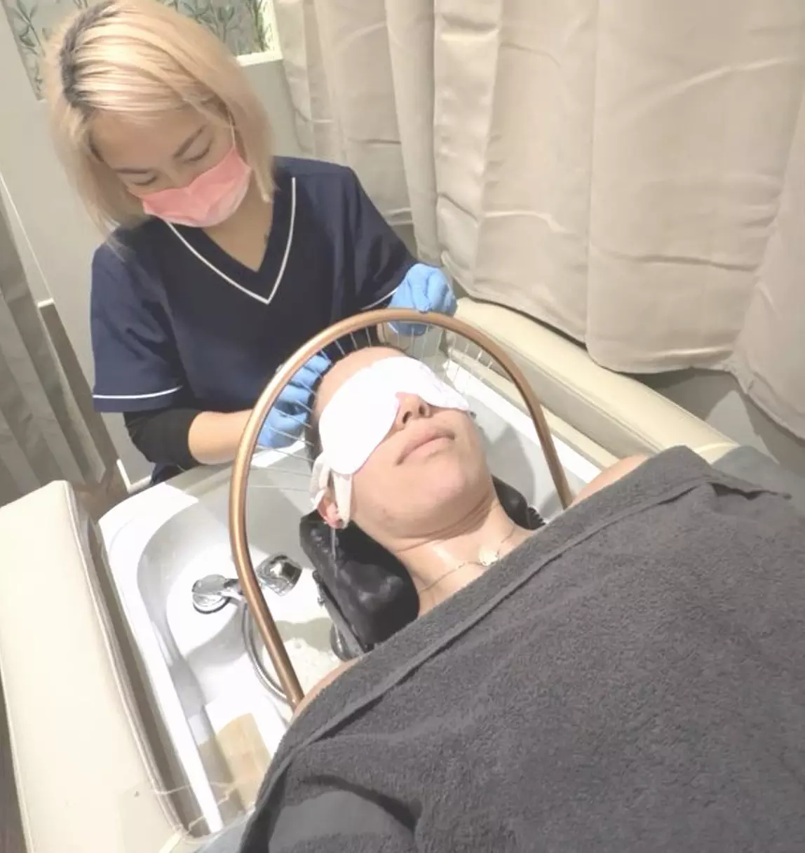 VIP or Classic Head Spa for 1-2 w/Massage on Neck & Scalp + Hair Steam