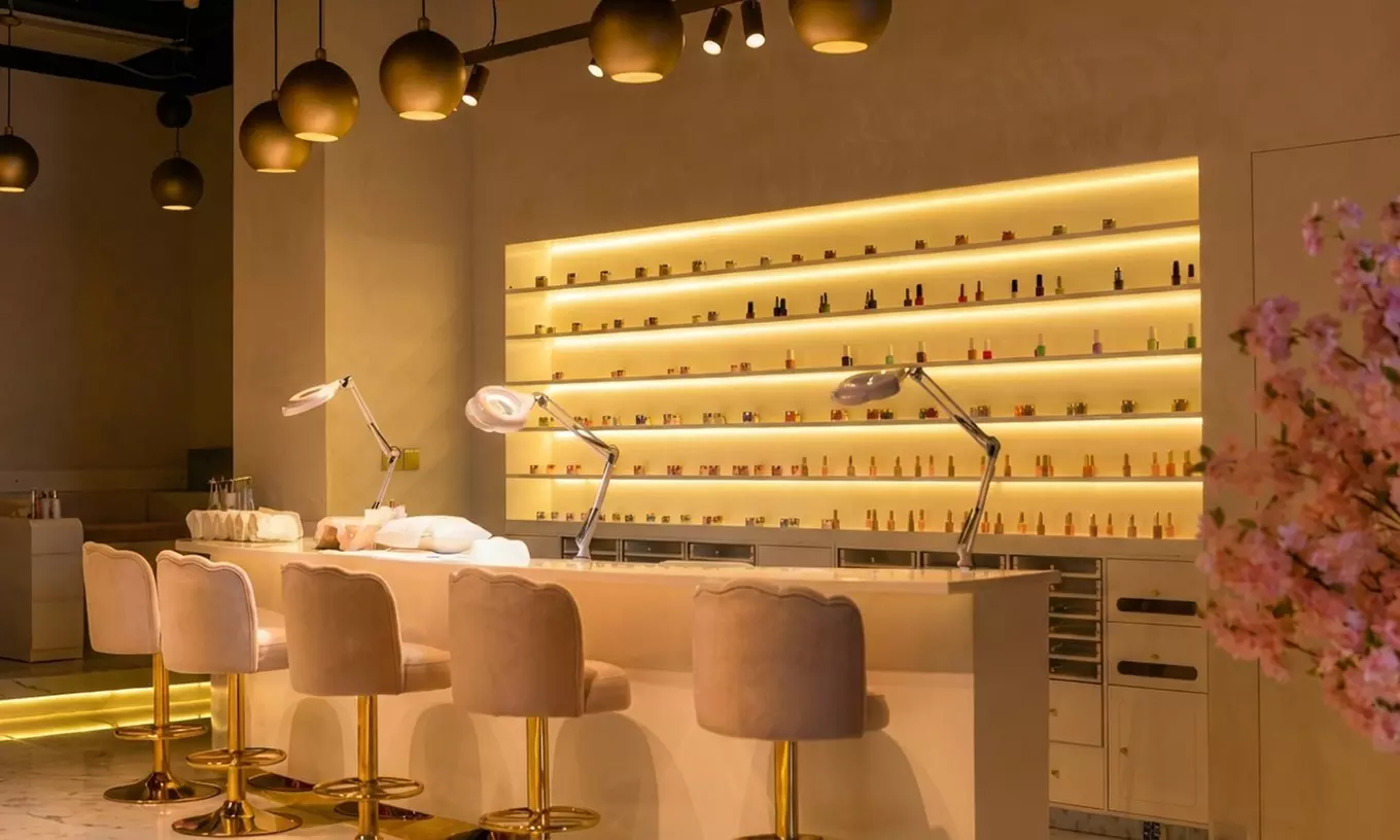 Relaxing Full Body, Deep Tissue, Slimming, or Hot Stone Spa Treatment