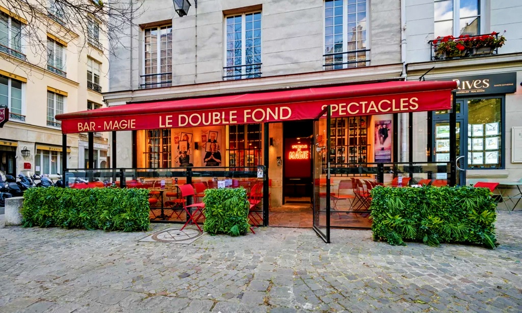 La magie s'invite à votre table au Double fond