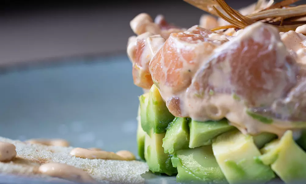 Menú de parrillada o chuletón para 2 o 4 personas con postre y bebida