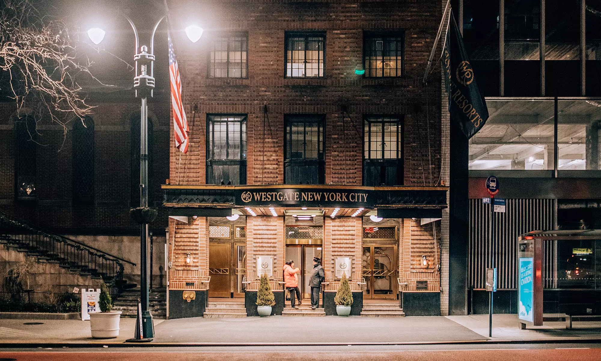 Midtown Manhattan hotel near Grand Central w/ Grab and Go credit