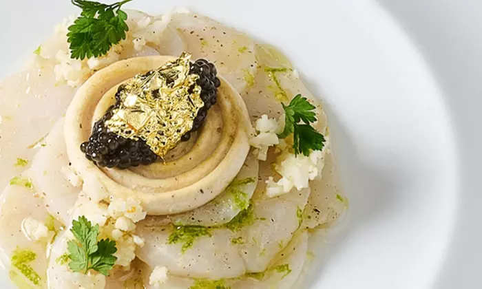 Laat je verrassen door de chef: 3-gangen met tapas en mignardises